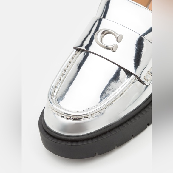 NWT Coach Leah Loafer In Silver Metallic Sz 6,5 - Picture 5 of 14